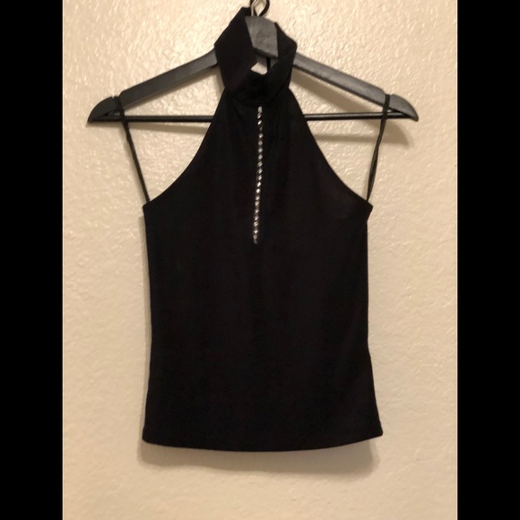 Sexy Black halter tops for women - Picture 2 of 3